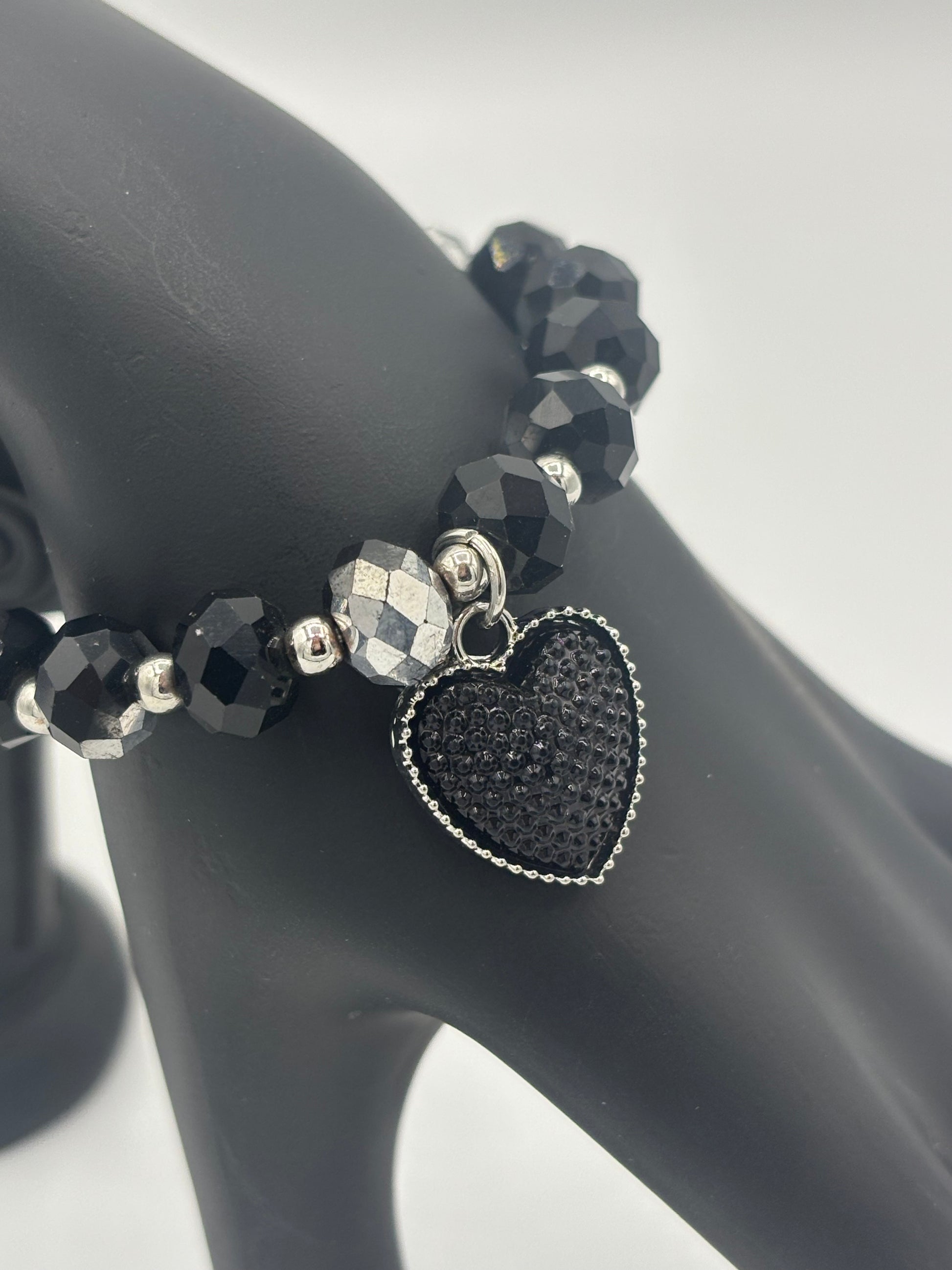 The "NOIR Titanic" Women's Bracelet