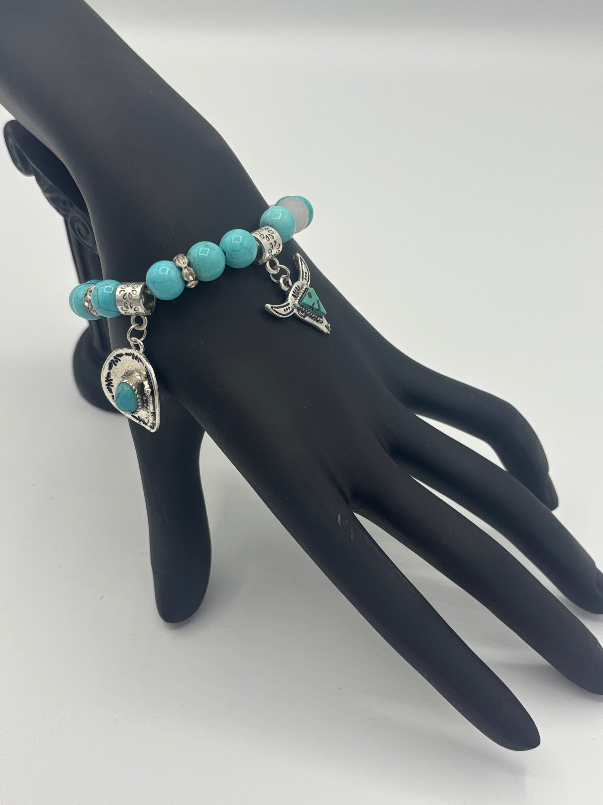 Country Girl - Cowboy Hat & Horns Women's Bracelet