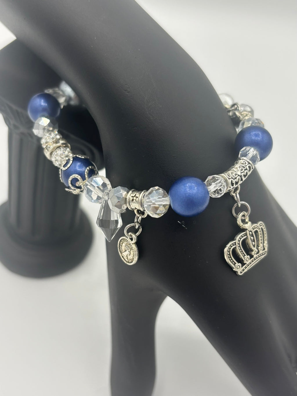 The Regal Queen's Crown - Blue & Silver Women's Bracelet