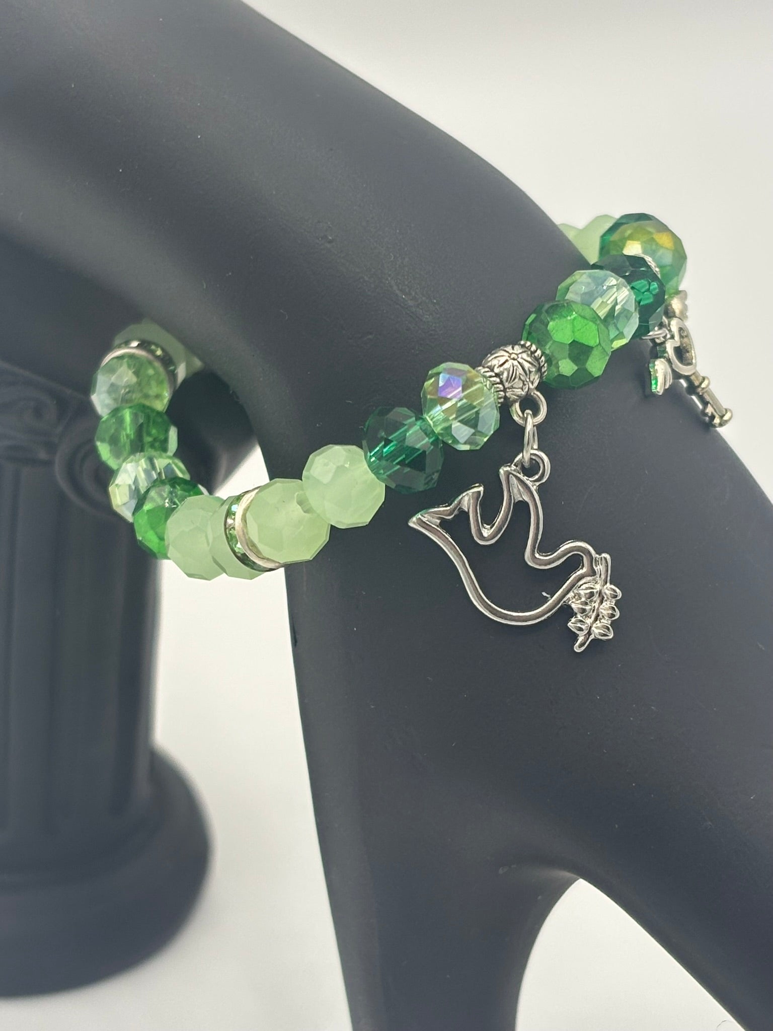 Luminous Crystal & Glass Emerald Beads Women's Bracelet
