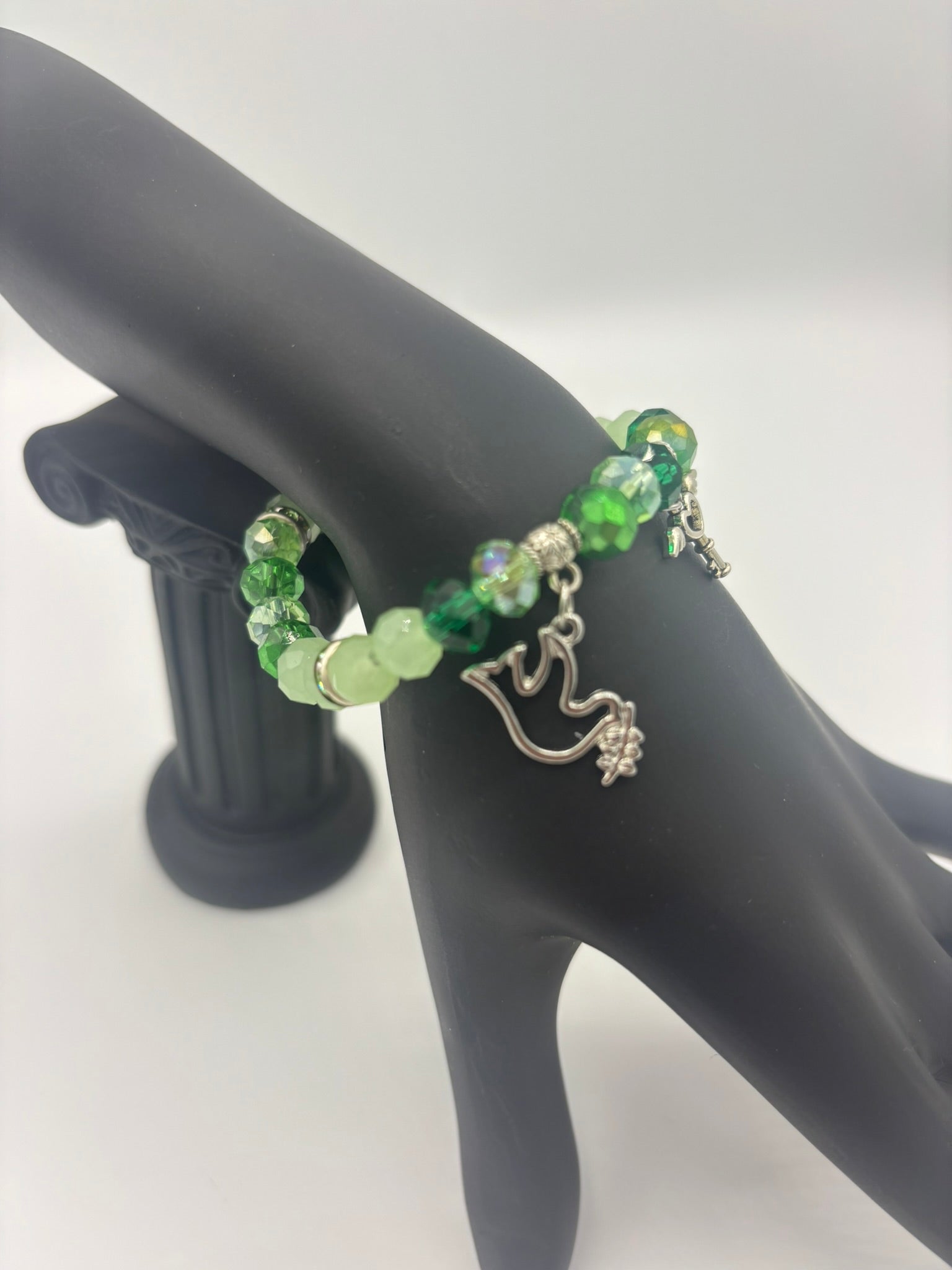 Luminous Crystal & Glass Emerald Beads Women's Bracelet