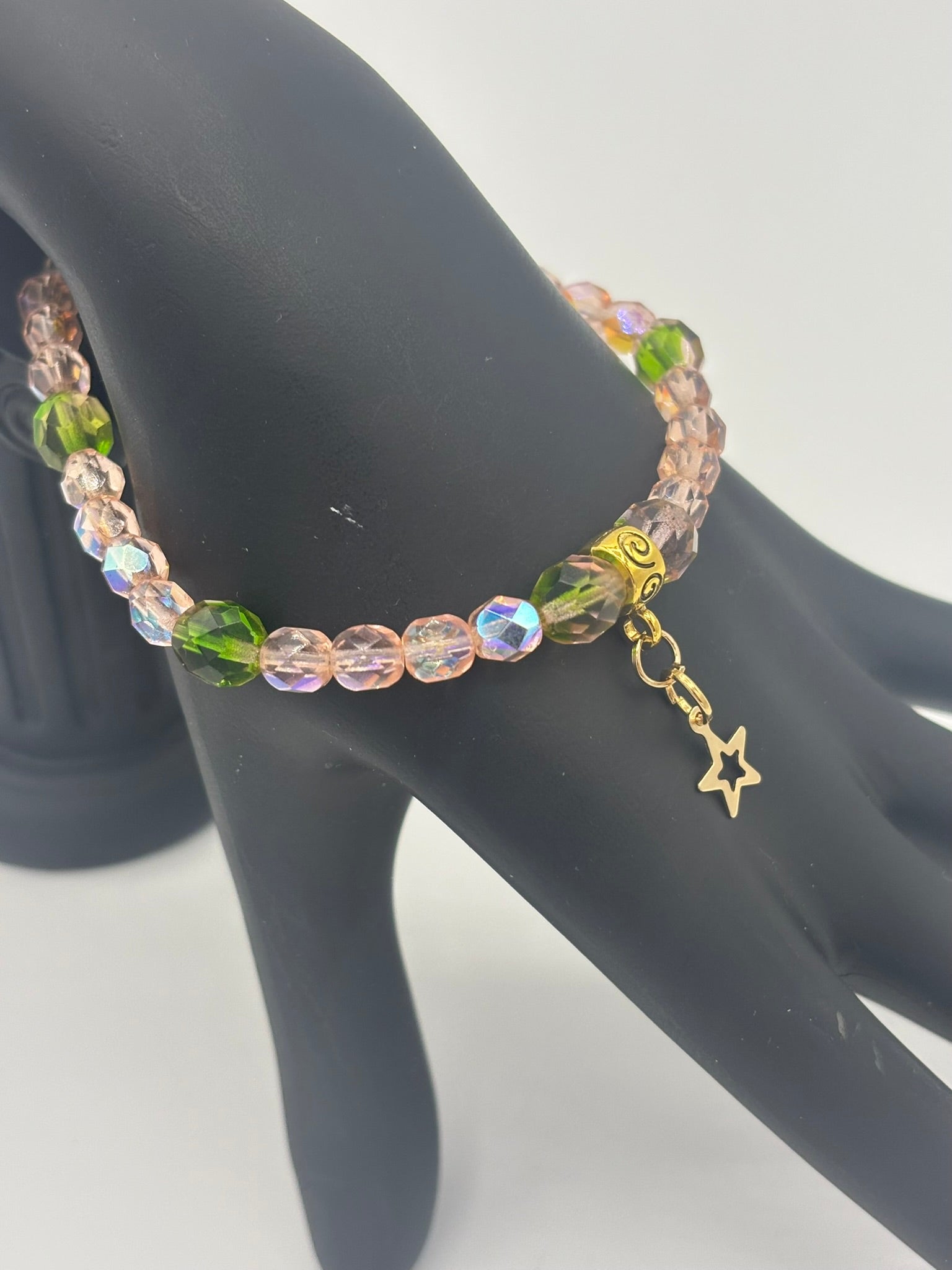 Z Collection - Starlight Bloom Women's Bracelet