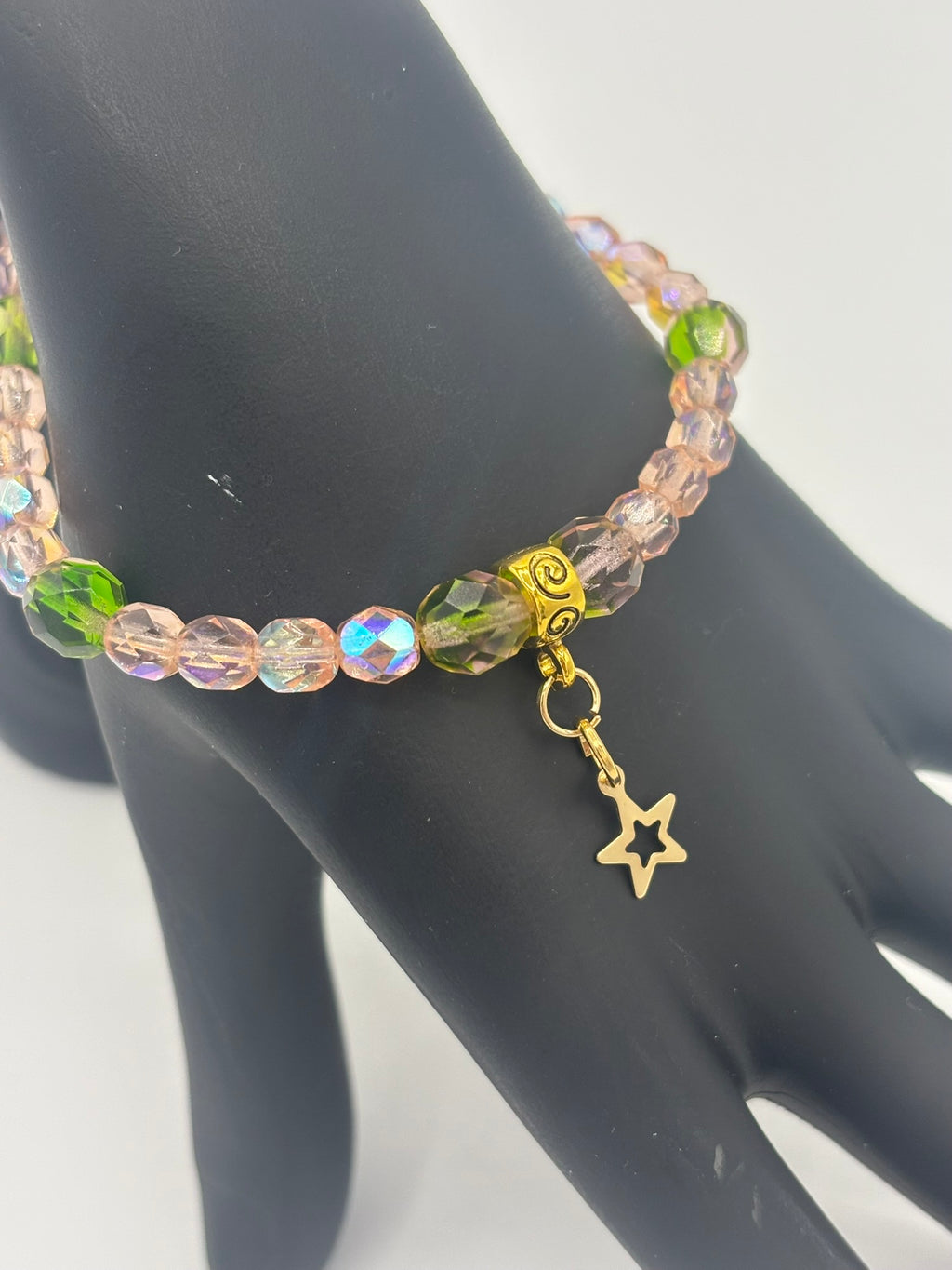 Z Collection - Starlight Bloom Women's Bracelet