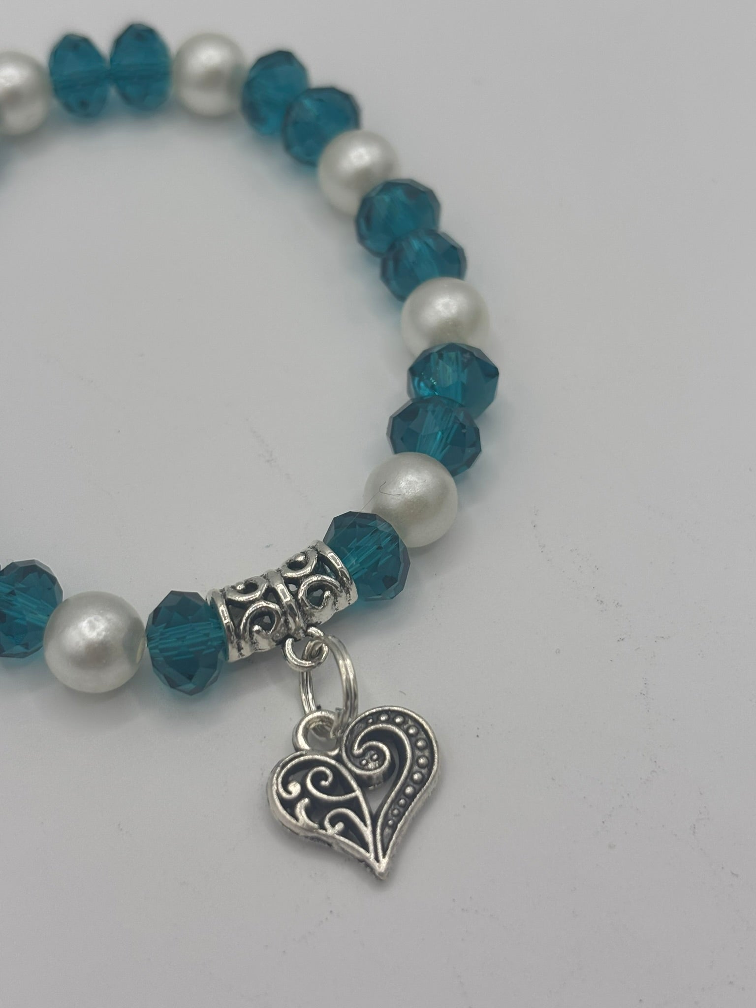 Z Collection - Moonlit Waves, Teal & Pearl Women's Bracelet